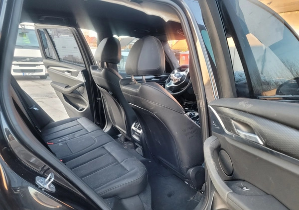 BMW X3 cena 38800 przebieg: 8800, rok produkcji 2023 z Radzymin małe 56